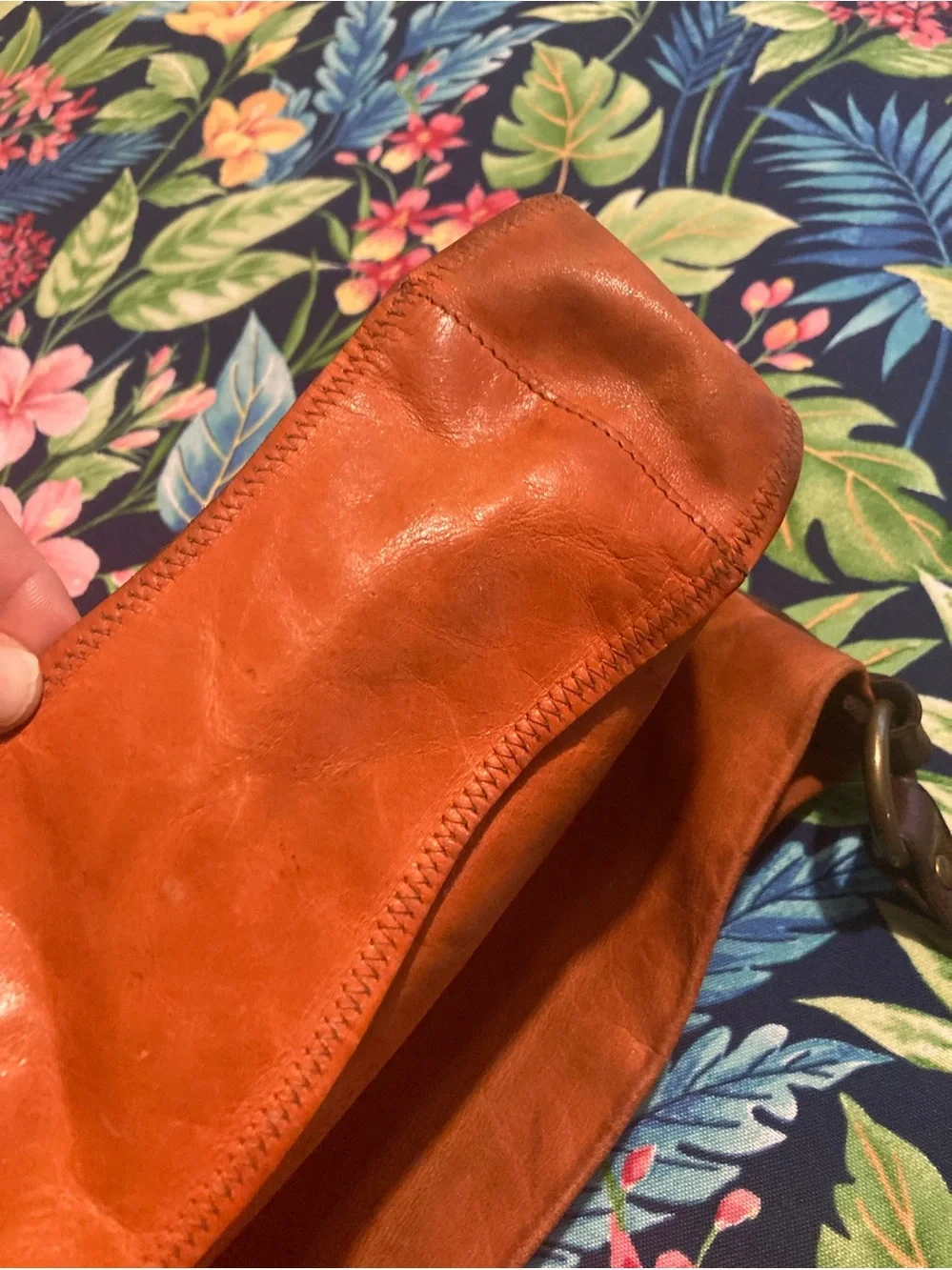 Ellington Rustic Cognac Leather Shoulder Tote